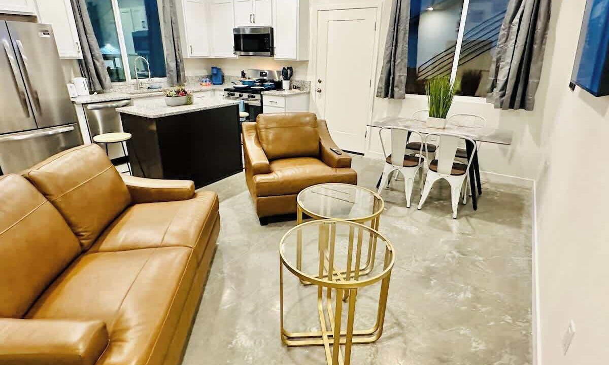 Photo of Livingroom in Old Southwest