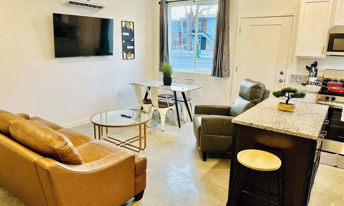 Photo of Livingroom in Old Southwest