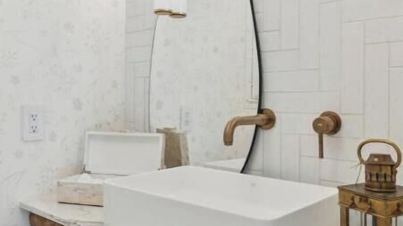 Photo of Bathroom in Highline