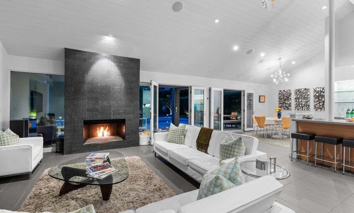Photo of Livingroom in The Movie Colony
