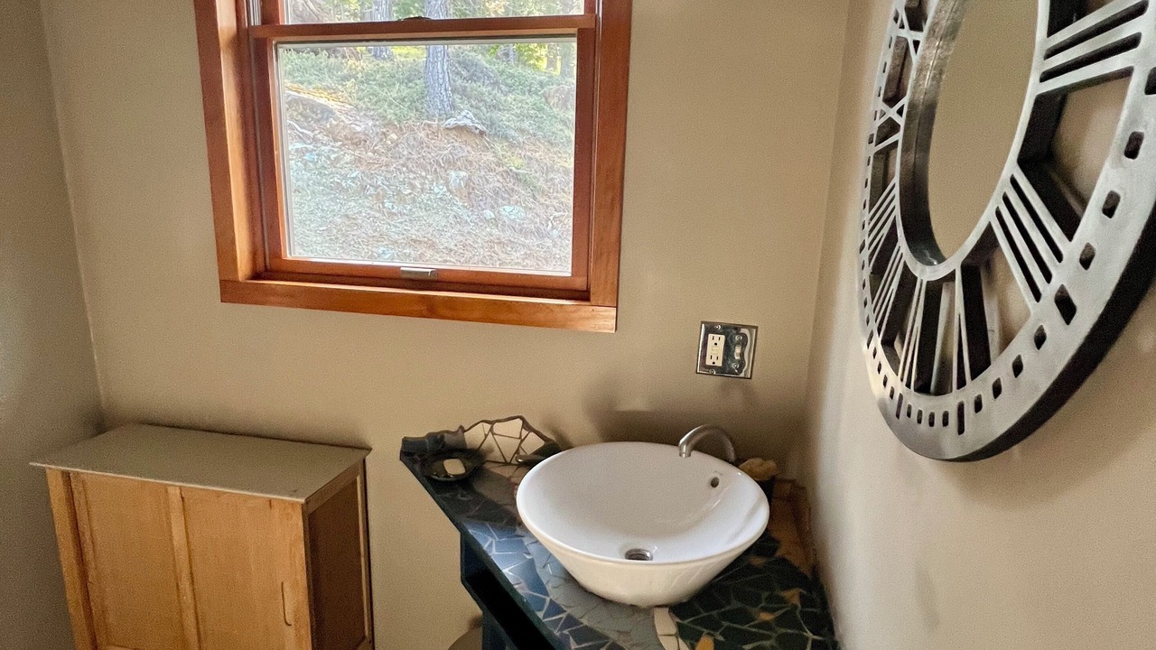 Photo of Bathroom in Myers Flat