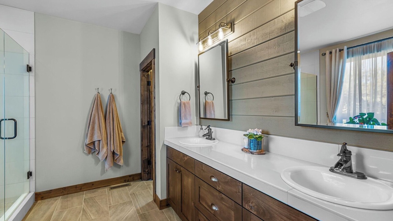 Photo of Bathroom in Alfalfa