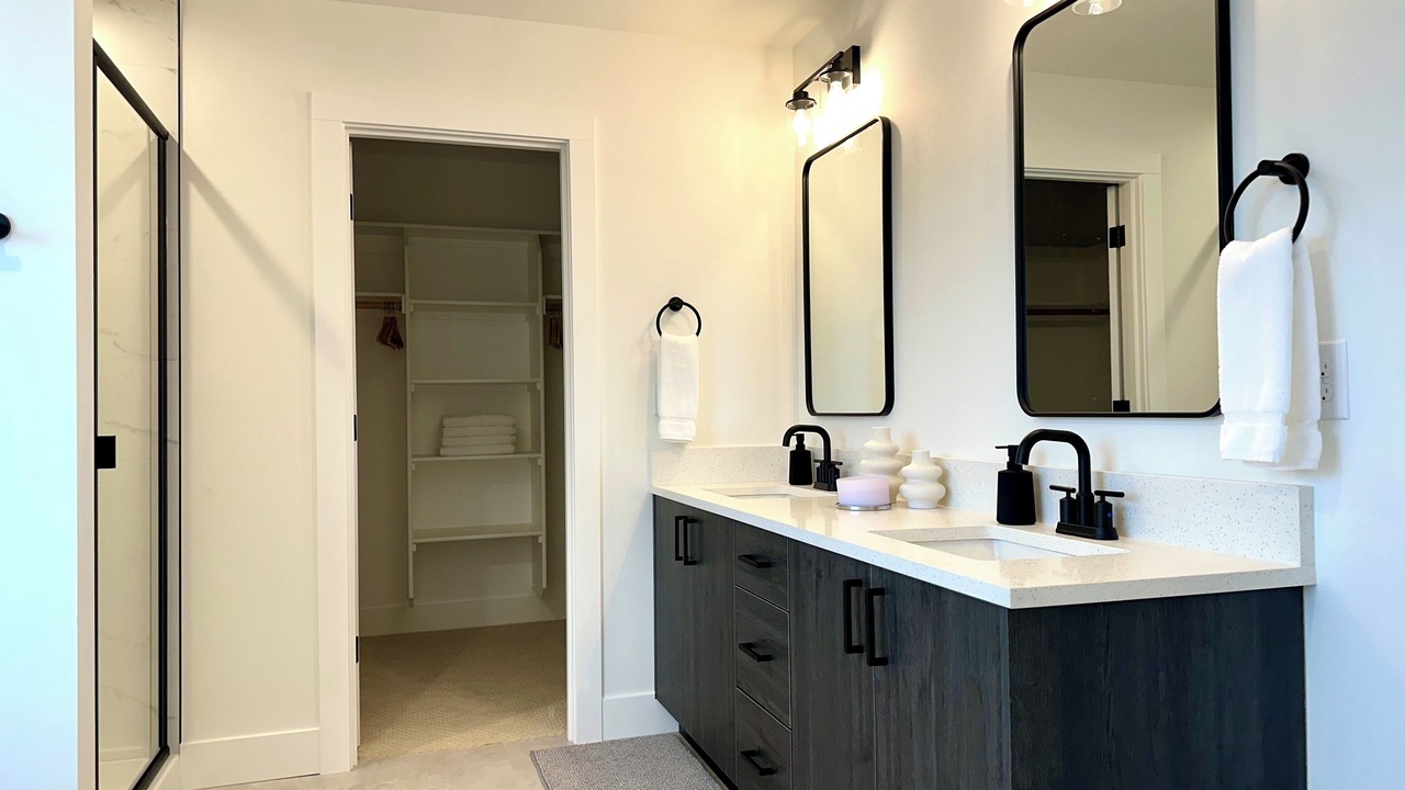 Photo of Bathroom in Minnehaha