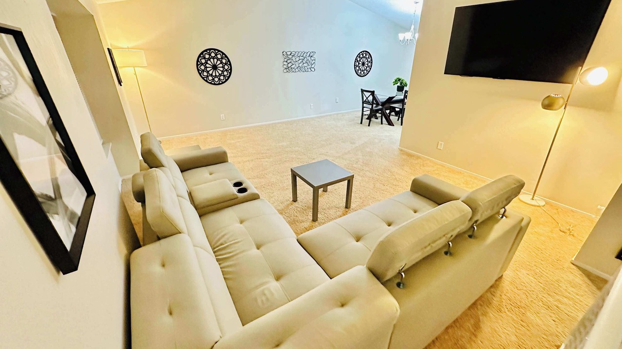Photo of Livingroom in Sparks