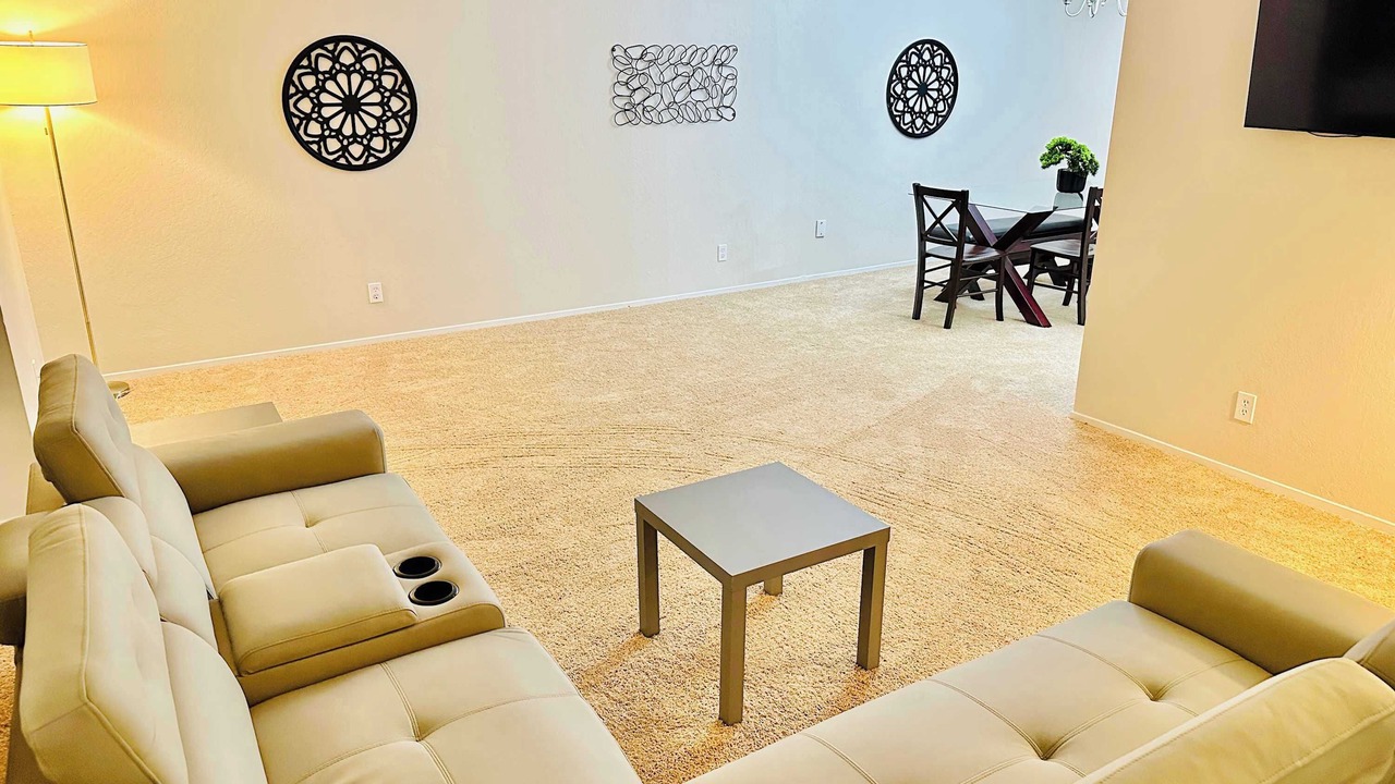 Photo of Livingroom in Sparks