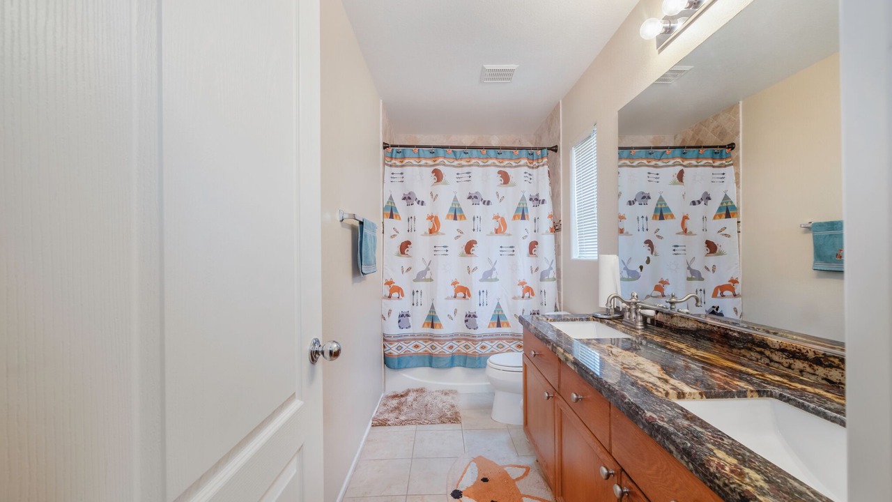 Photo of Bathroom in Centennial Hills