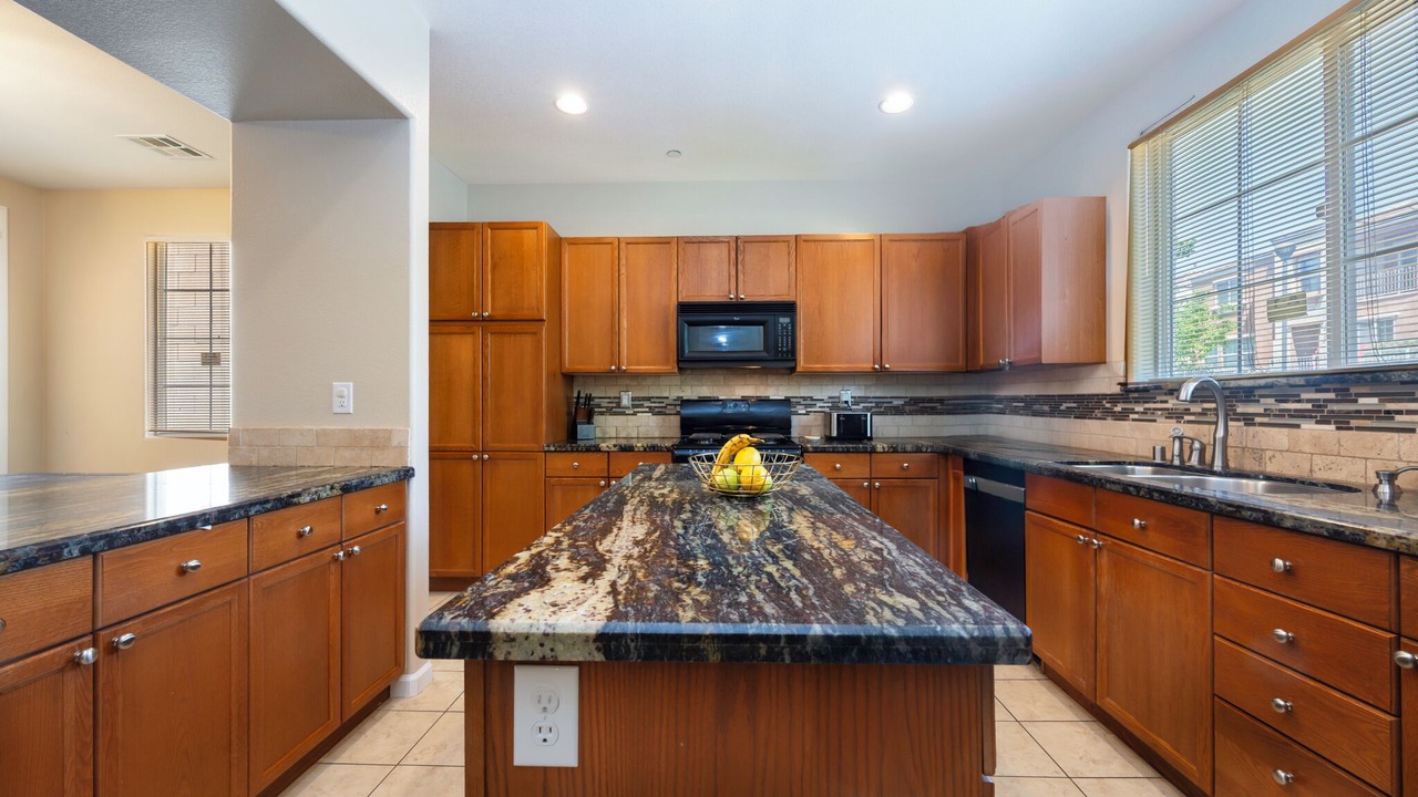 Photo of Kitchen in Centennial Hills