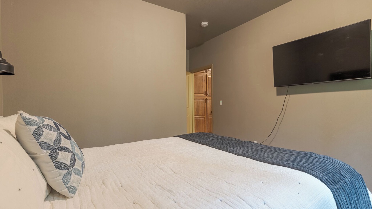 Photo of Bedroom in Zigzag
