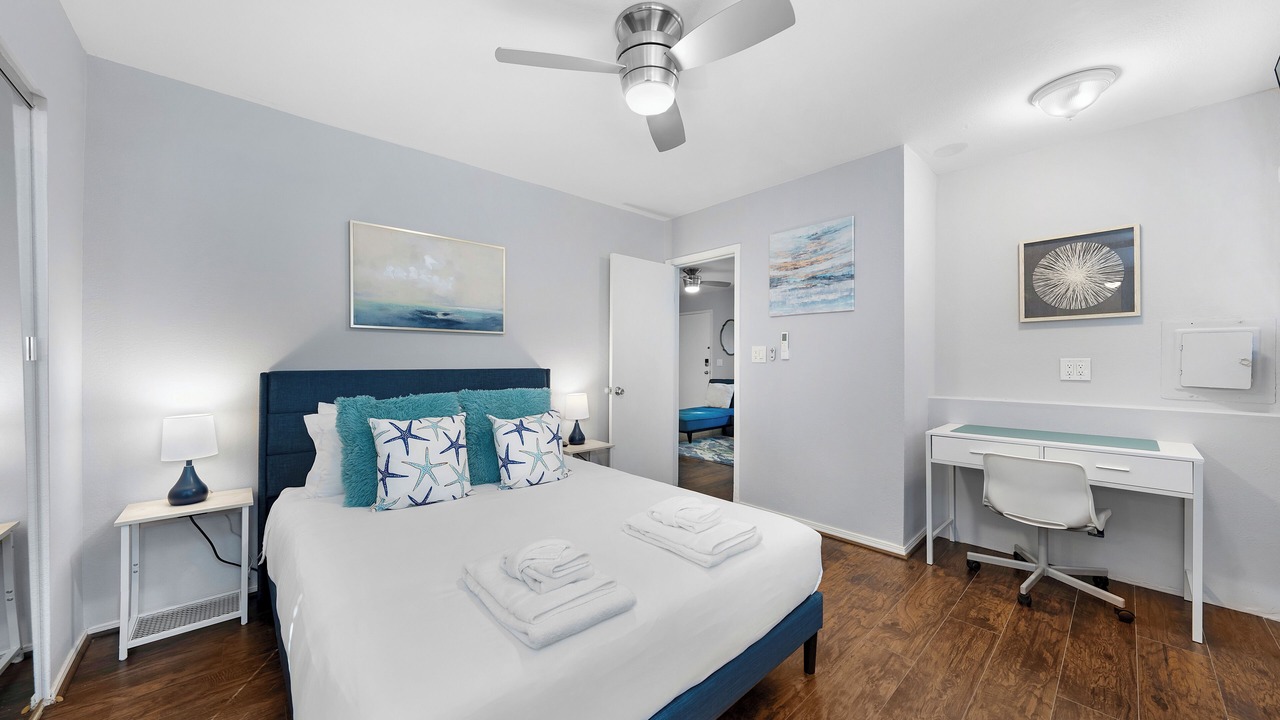 Photo of Bedroom in Sunset Cliffs