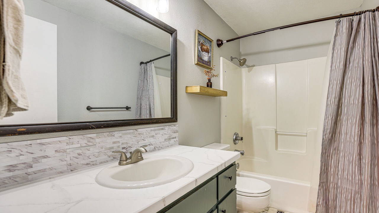 Photo of Bathroom in Orchard District