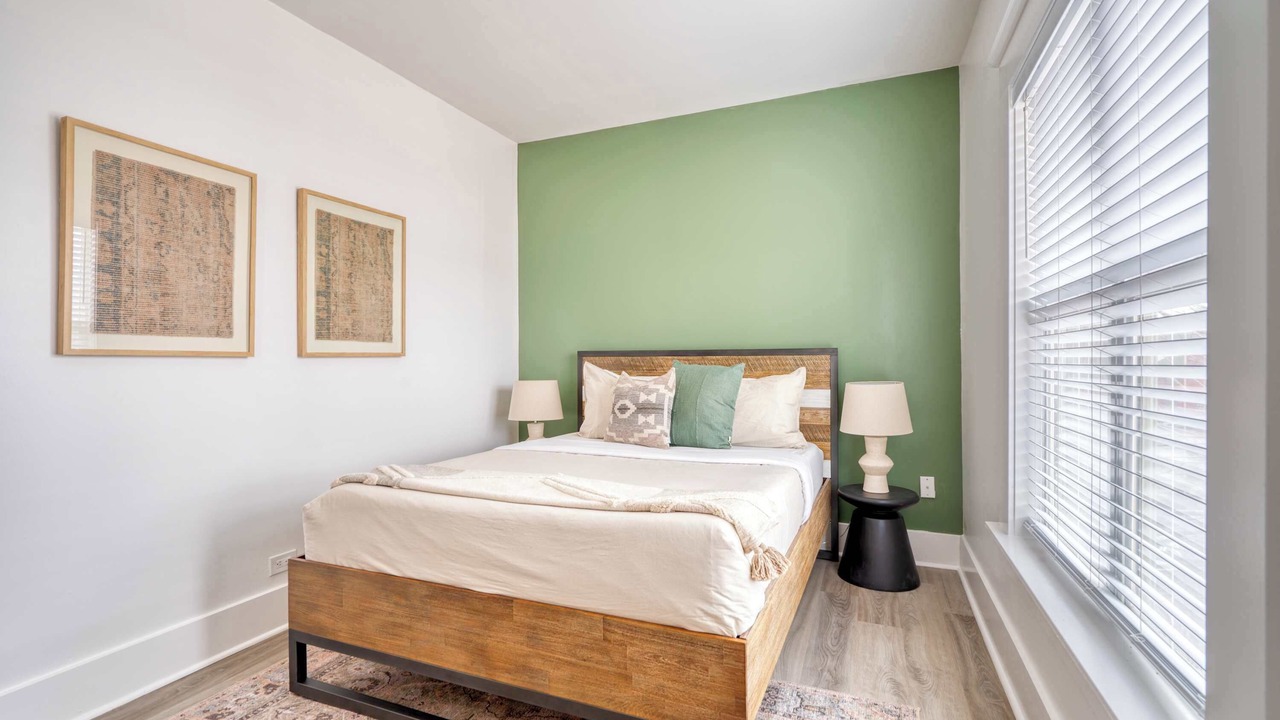 Photo of Bedroom in King