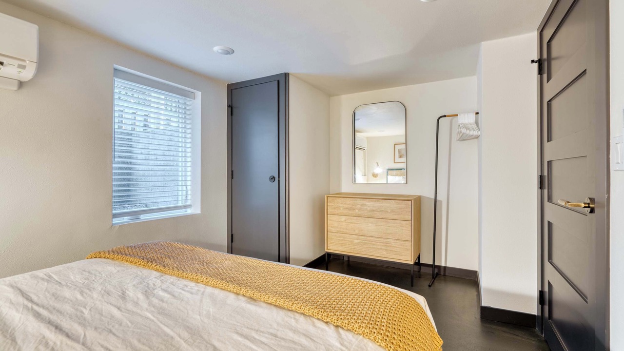 Photo of Bedroom in Nob Hill