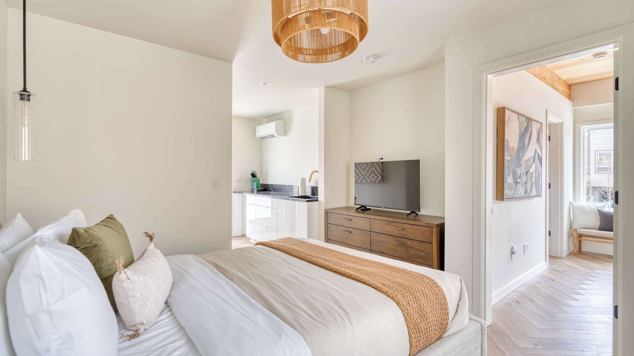 Photo of Bedroom in Alberta Arts District