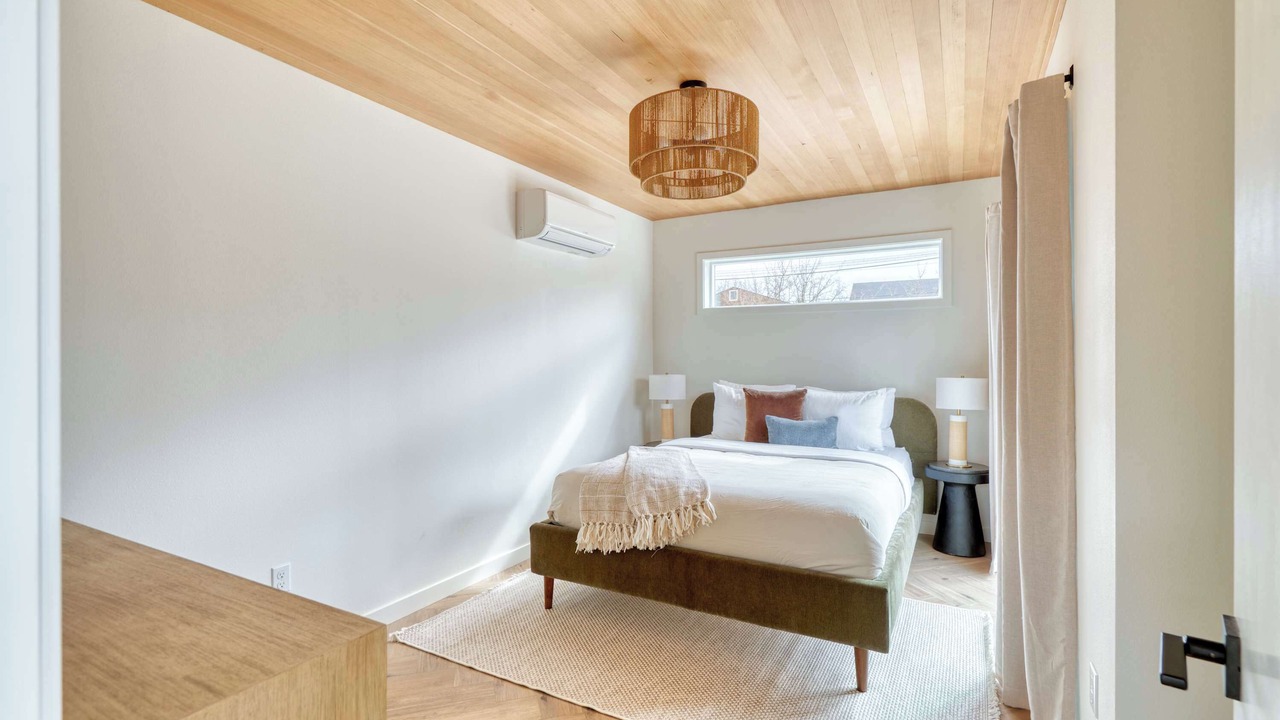 Photo of Bedroom in Alberta Arts District