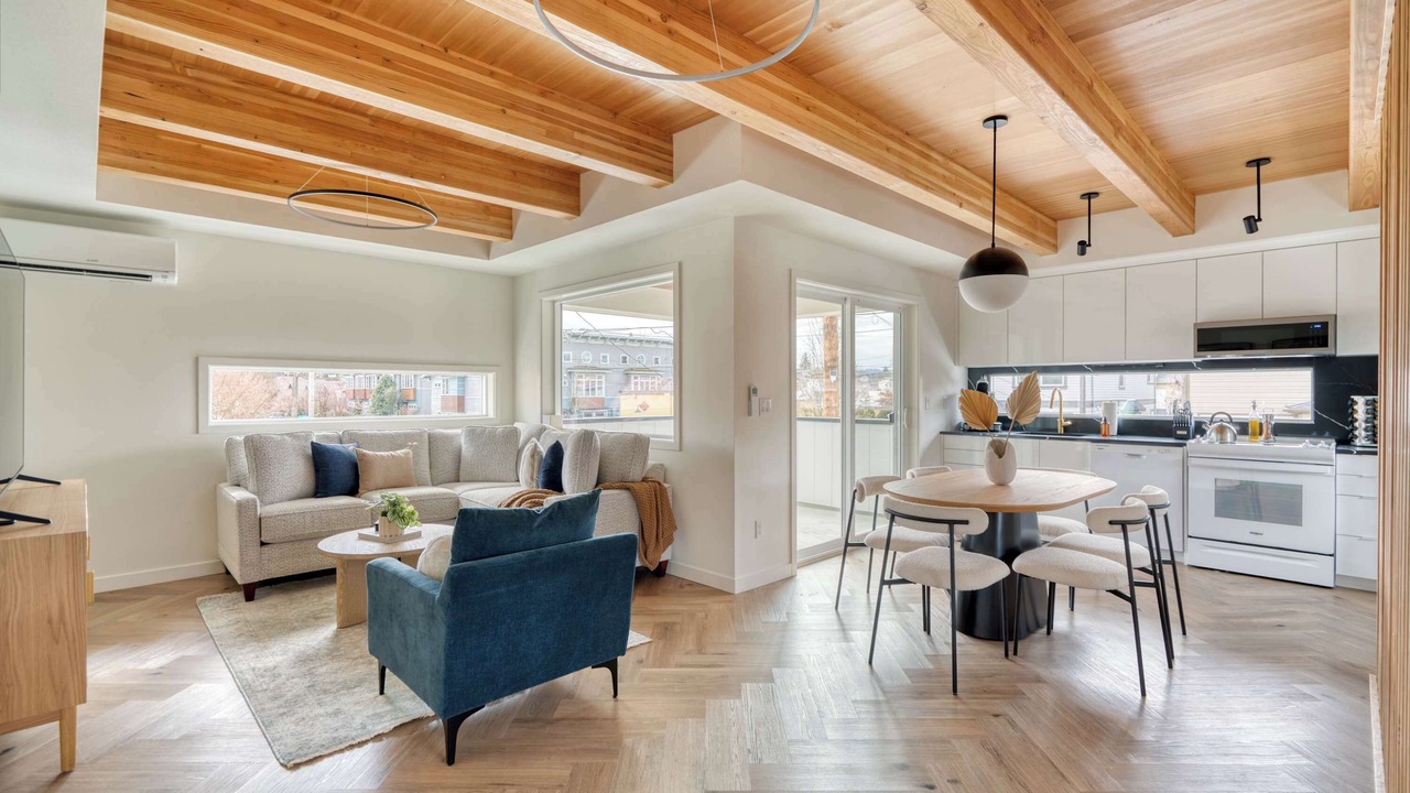 Photo of Livingroom in Alberta Arts District