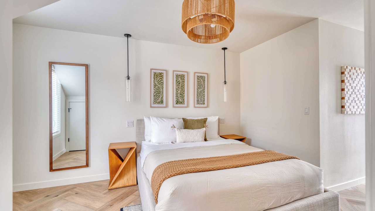 Photo of Bedroom in Alberta Arts District