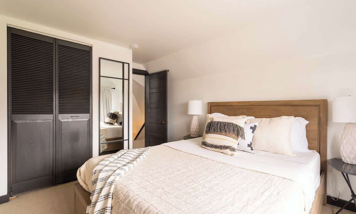 Photo of Bedroom in Uptown