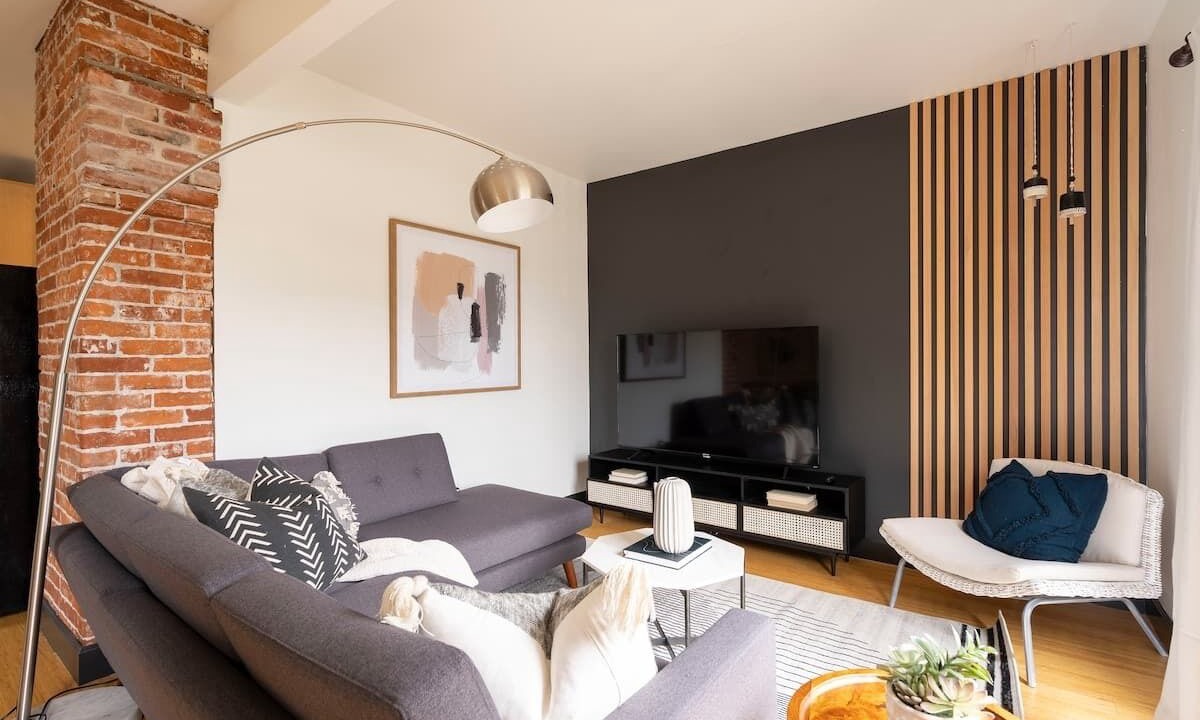 Photo of Livingroom in Uptown