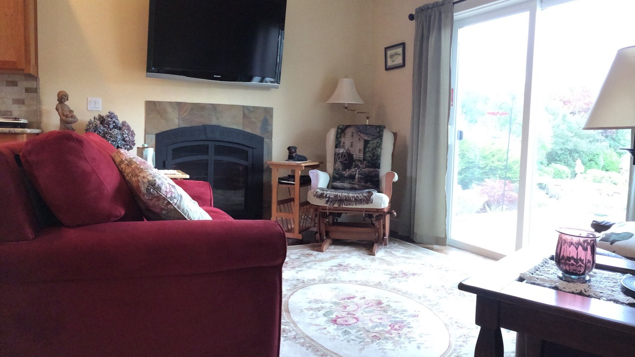 Photo of Livingroom in Hillendale