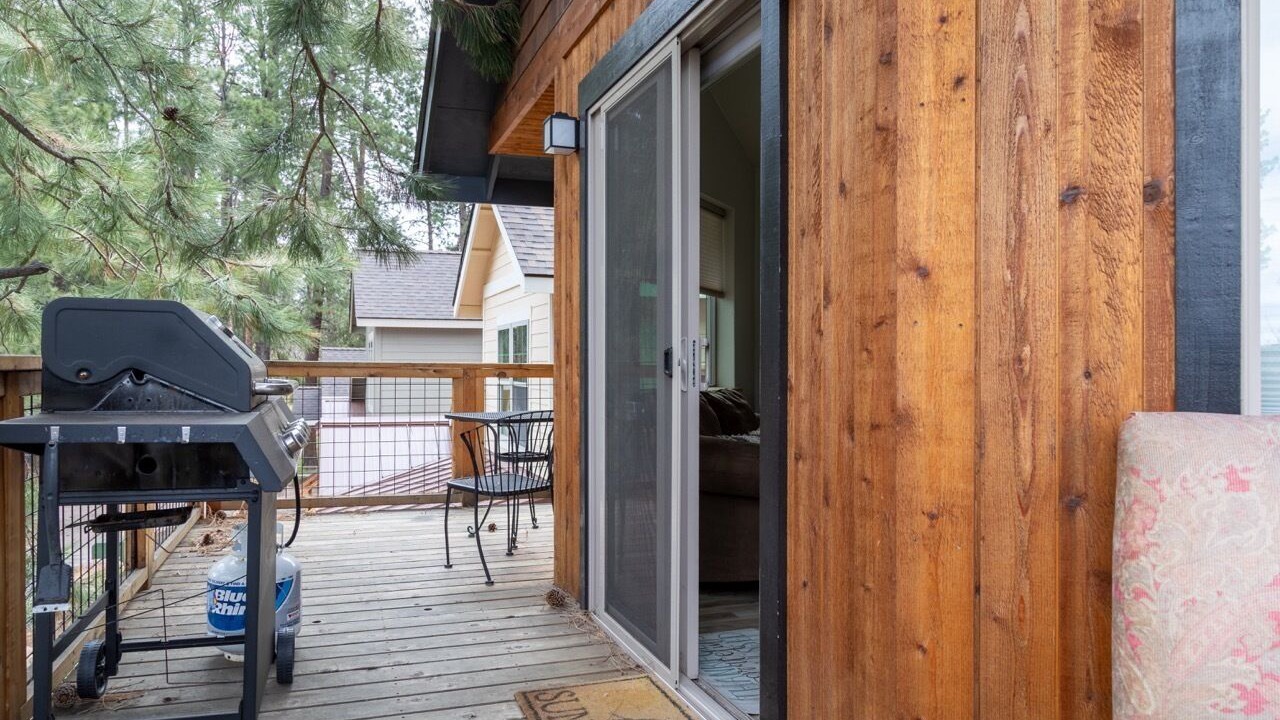 Photo of Patio Balcony in Sisters