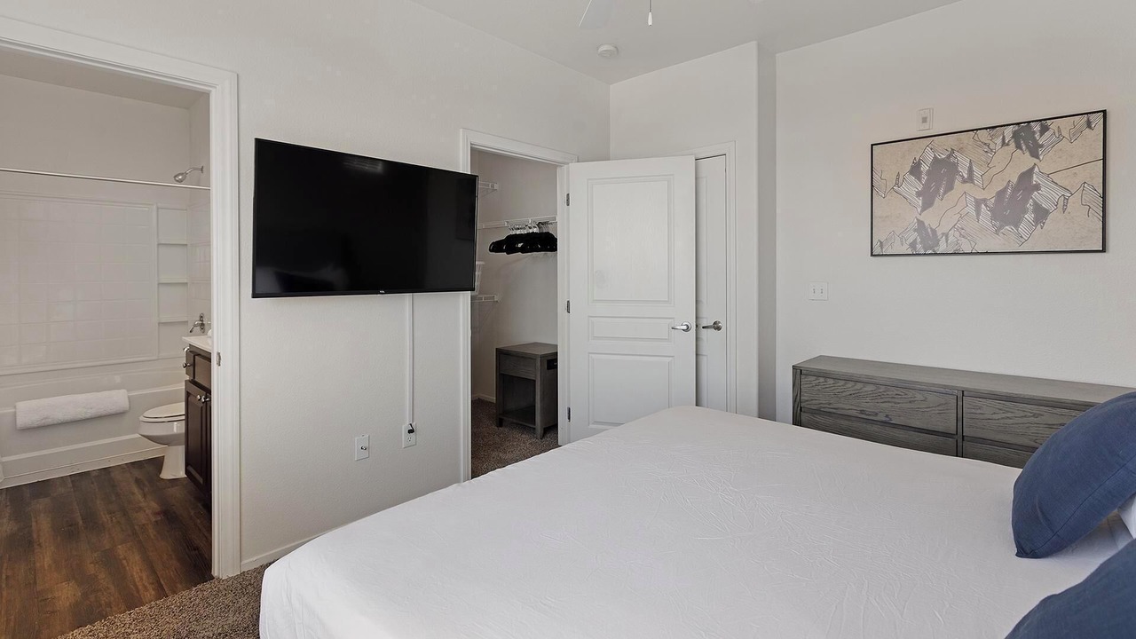 Photo of Bedroom in Sunrise Manor
