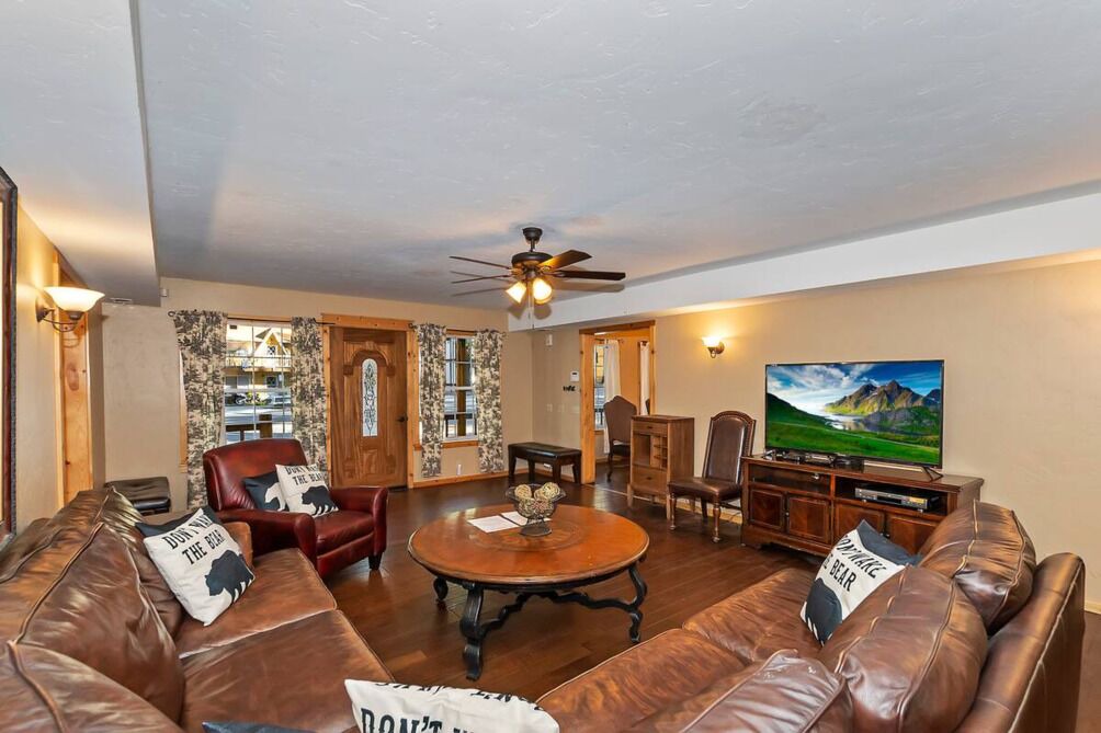 Photo of Bedroom in Summit Estates