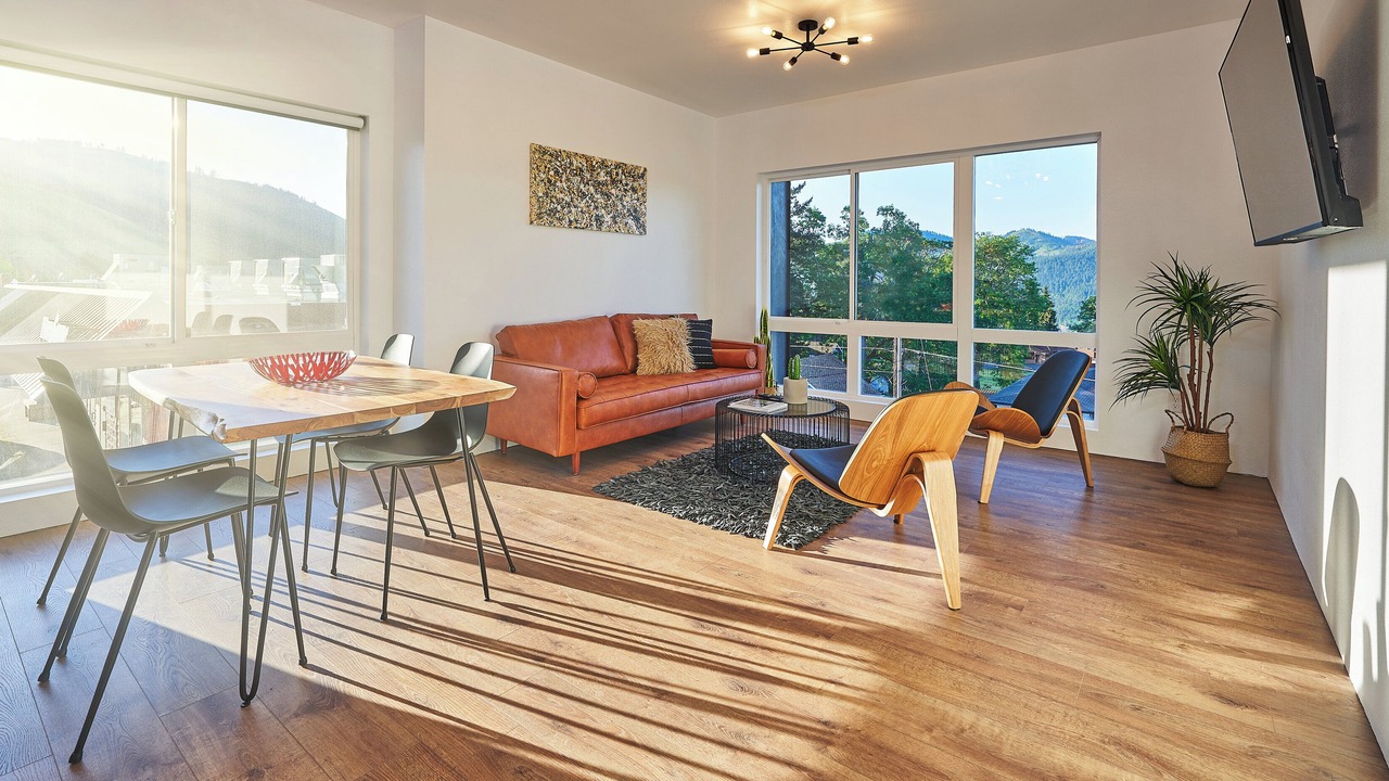 Photo of Livingroom in White Salmon
