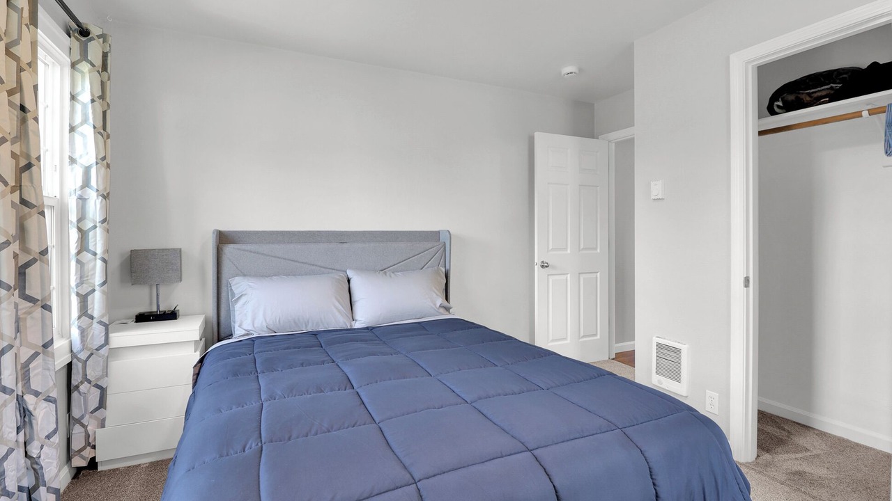 Photo of Bedroom in Eugene