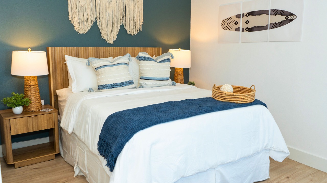 Photo of Bedroom in Allied Gardens