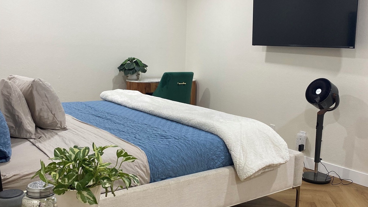 Photo of Bedroom in University City