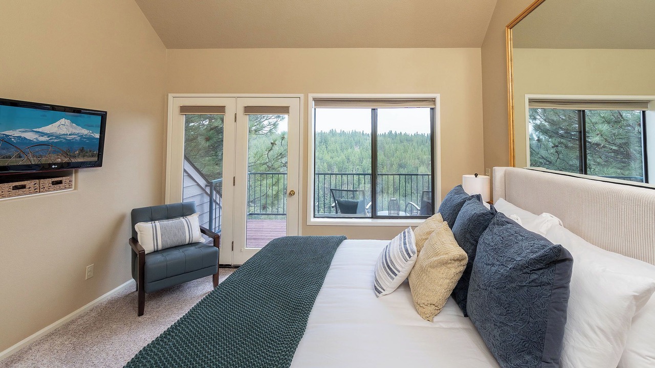 Photo of Bedroom in RiverWild
