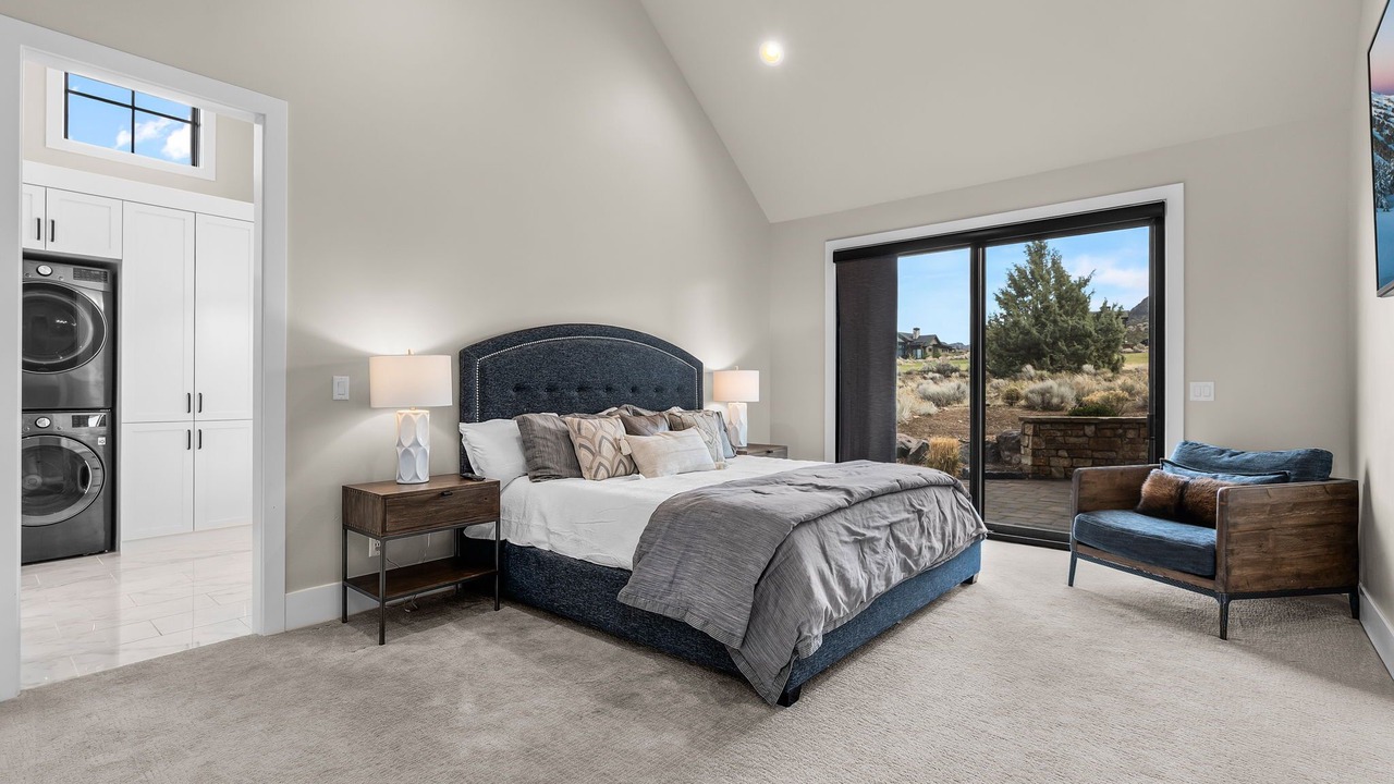 Photo of Bedroom in Powell Butte