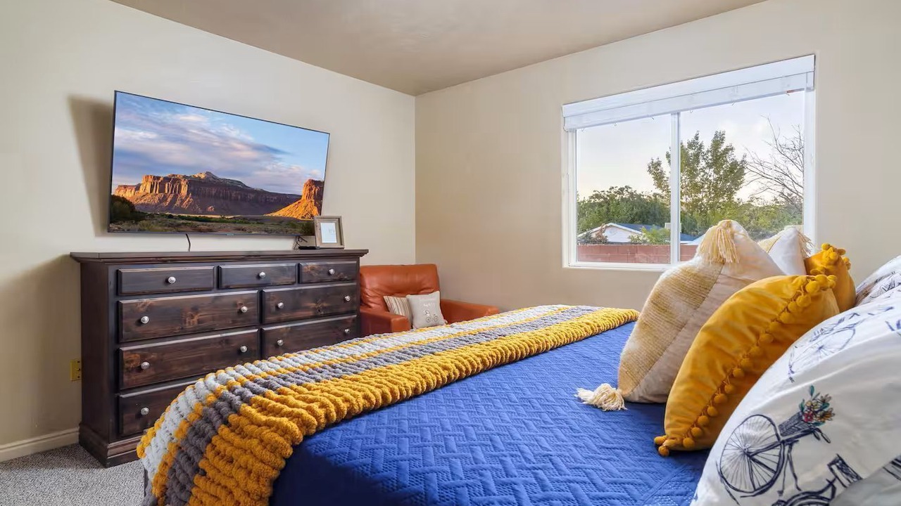 Photo of Bedroom in La Verkin