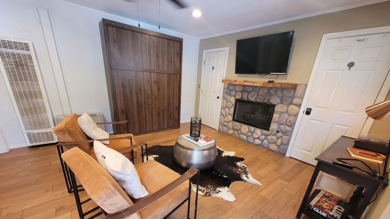 Photo of Livingroom in Green Valley Lake