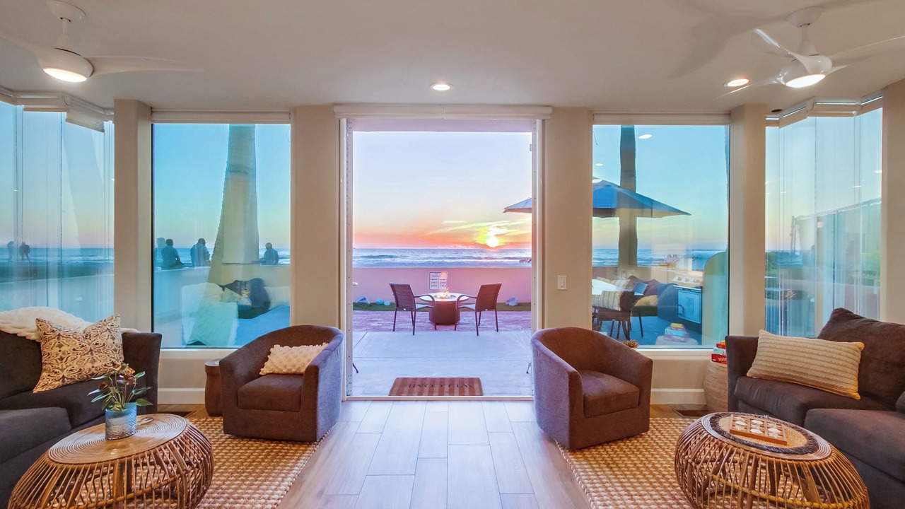 Photo of Livingroom in South Mission Beach