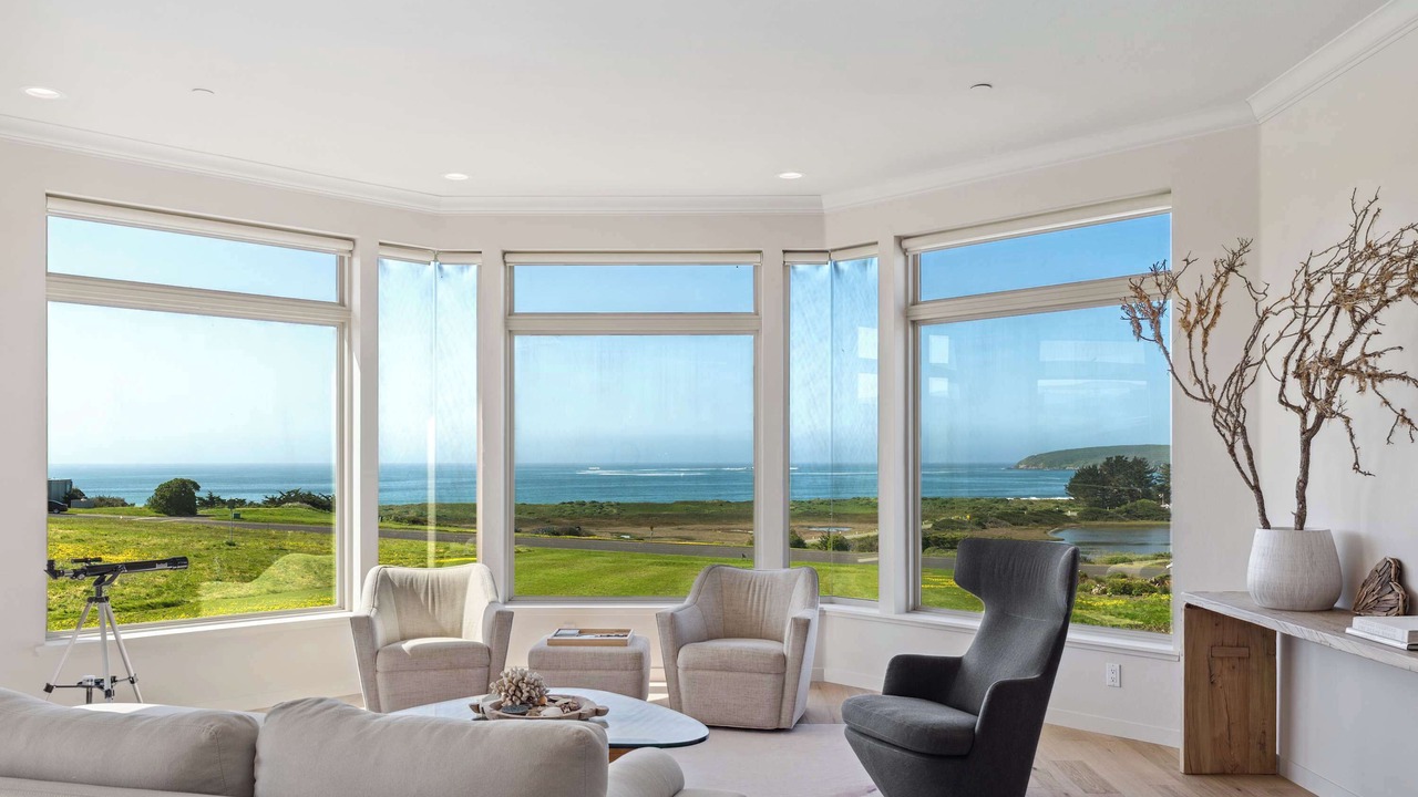 Photo of Bedroom in Bodega Bay