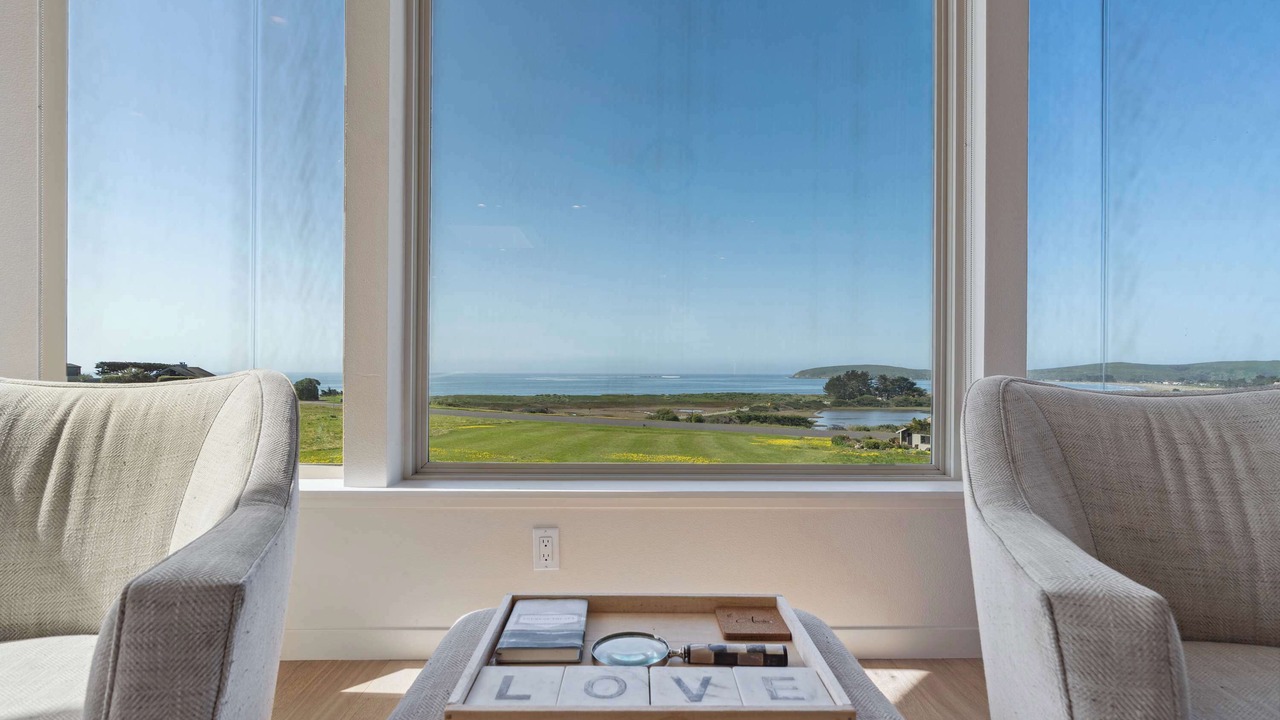 Photo of Bedroom in Bodega Bay