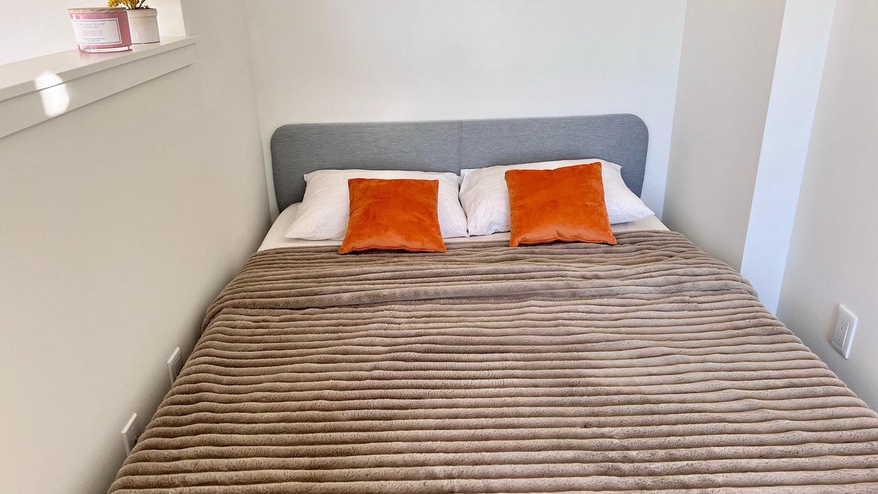 Photo of Bedroom in Downtown