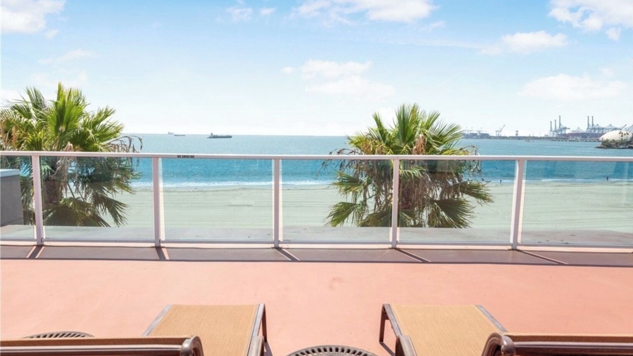 Photo of Outdoor in Alamitos Beach