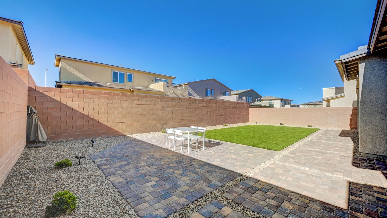 Photo of Outdoor in McCullough Hills