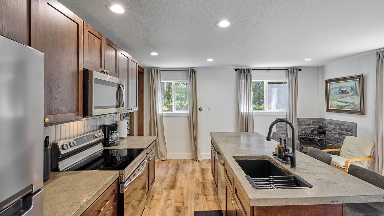 Photo of Kitchen in Rhododendron