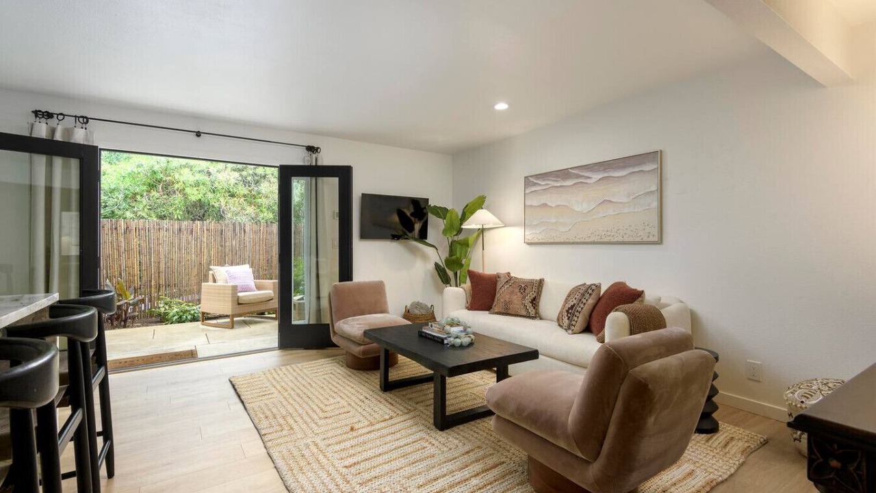 Photo of Livingroom in Santa Barbara County