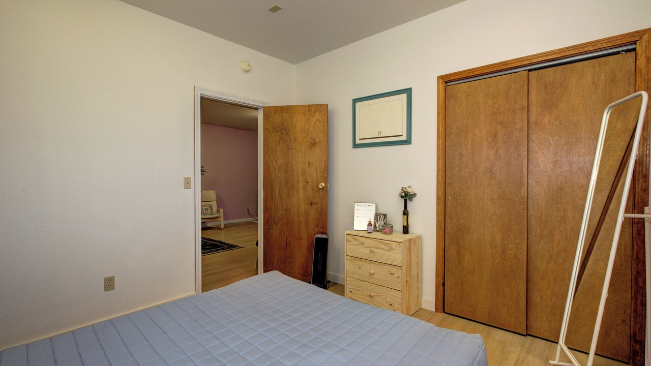 Photo of Bedroom in La Grande