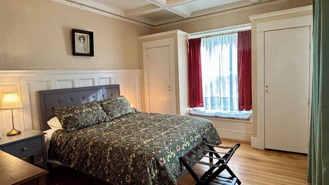 Photo of Bedroom in Irvington