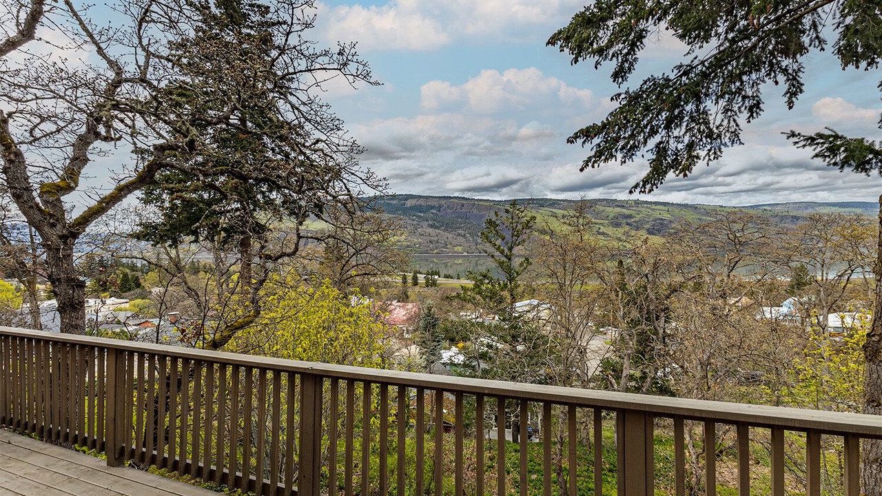Photo of Outdoor in Mosier