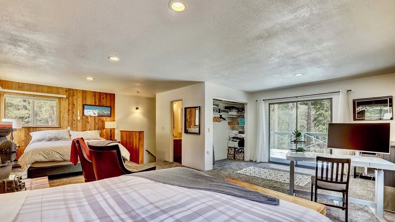 Photo of Bedroom in Bijou Park