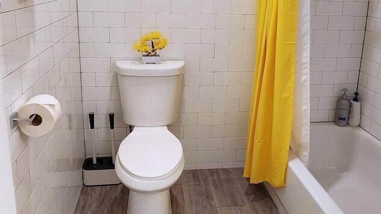 Photo of Bathroom in Belltown