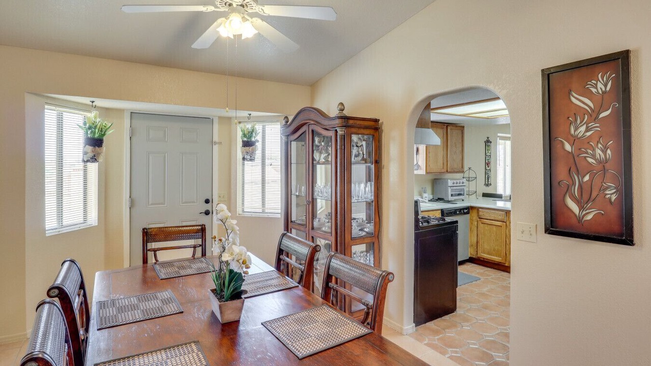 Photo of Livingroom in Bullhead City