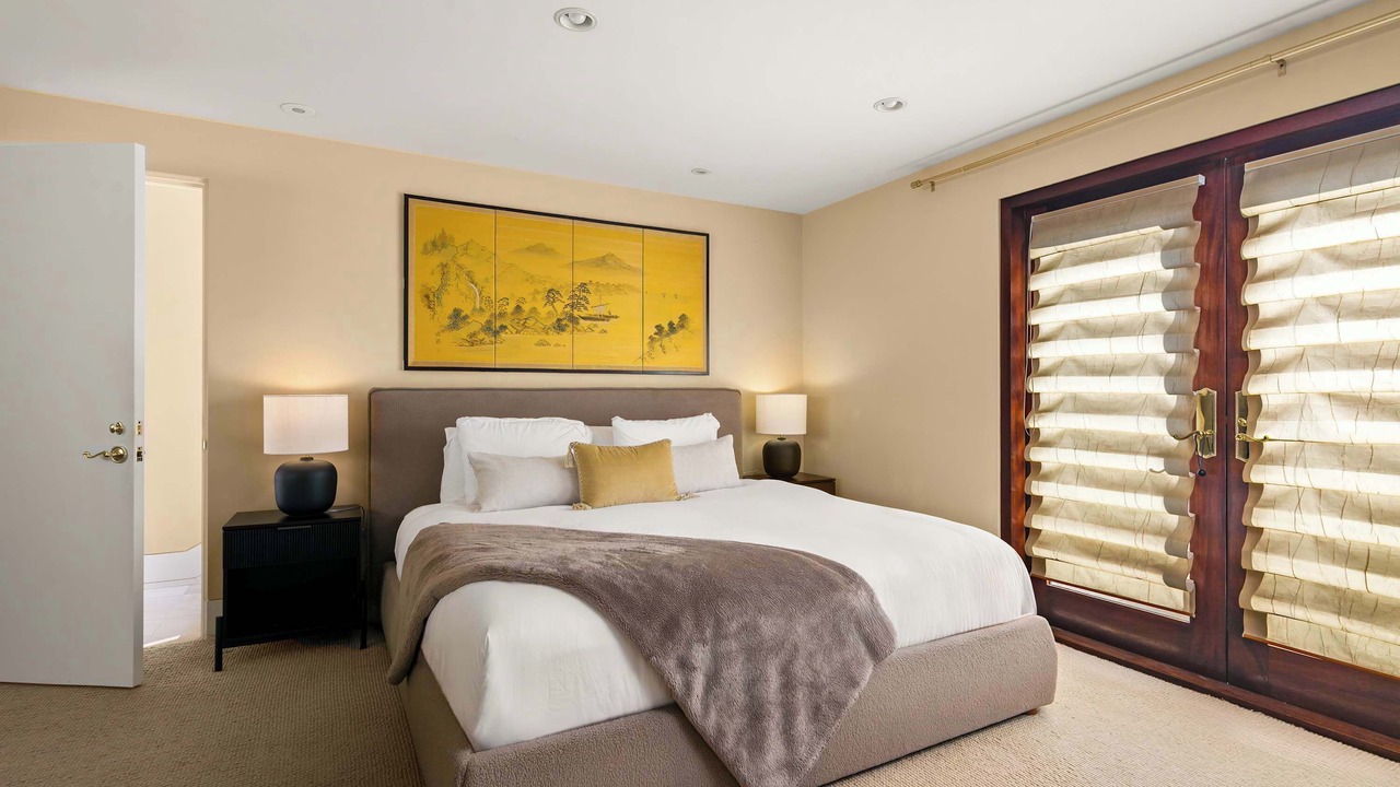 Photo of Bedroom in Village of La Jolla
