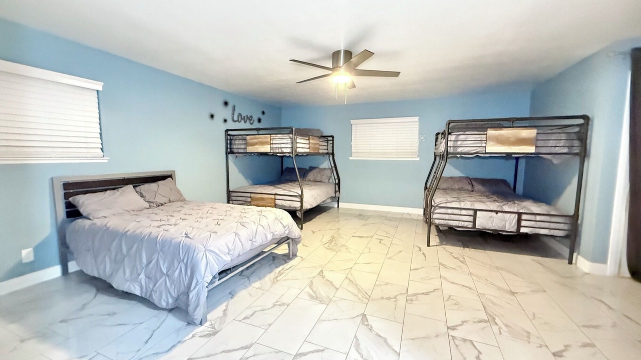 Photo of Bedroom in Centennial Hills